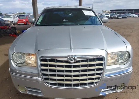 2008 Chrysler 300C Hemi z USA, uszkodzony, nr VIN 2C3LA63H48H312610
